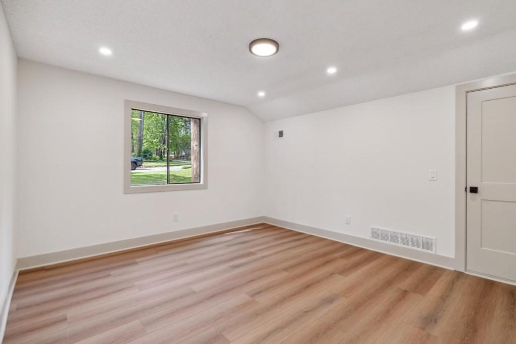 2934 Wendover Street