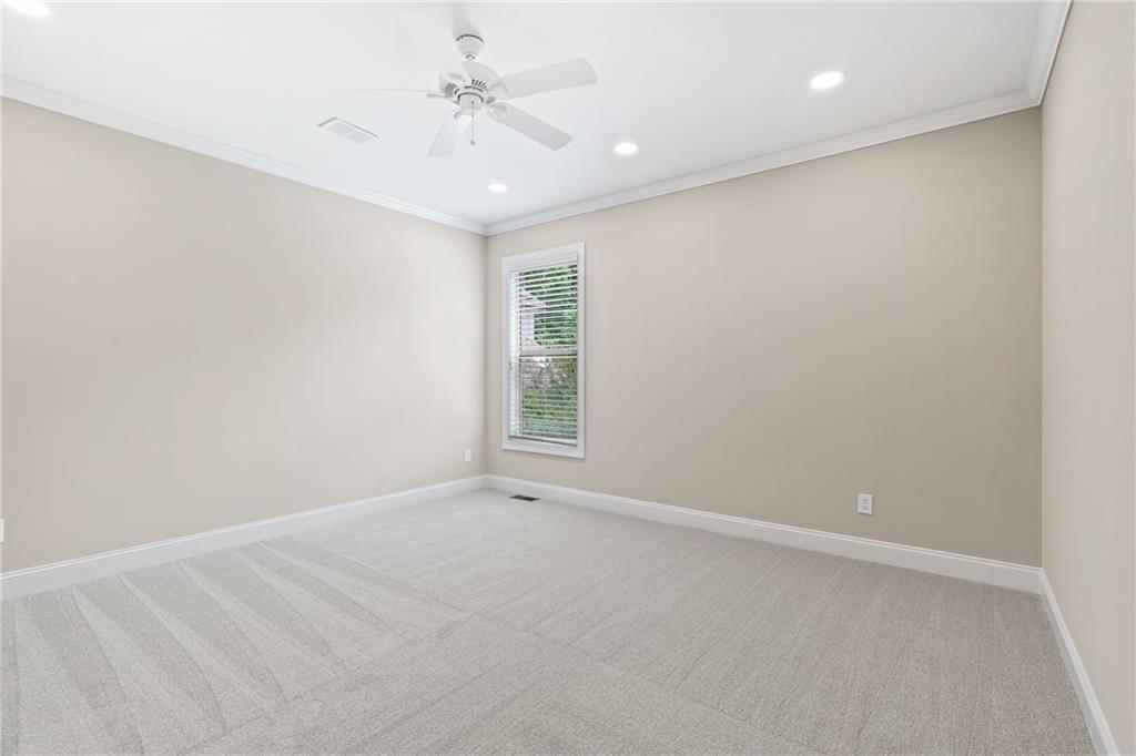 309 Peninsula Point