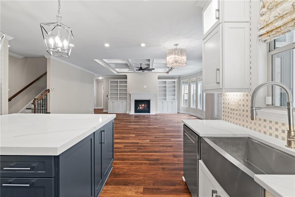 309 Peninsula Point