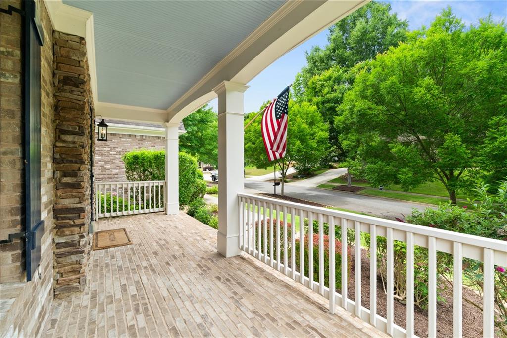 309 Peninsula Point