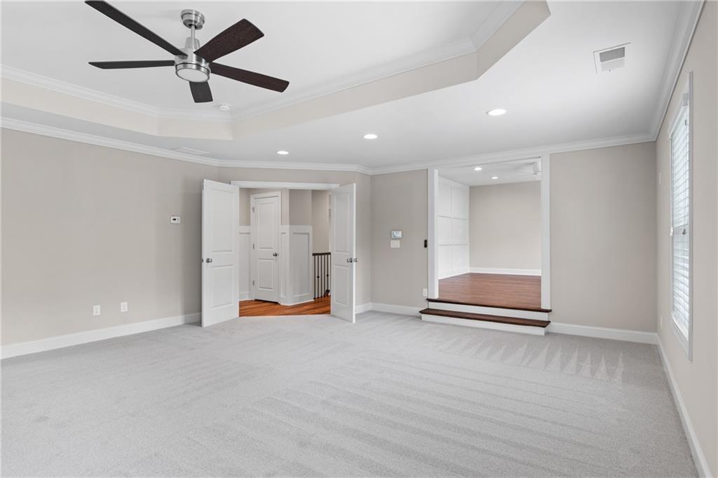 309 Peninsula Point