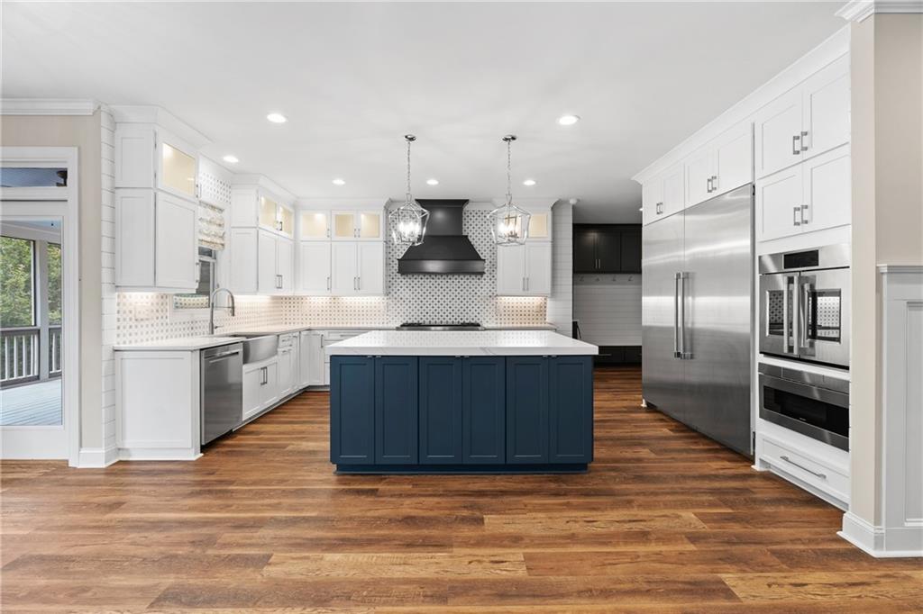 309 Peninsula Point