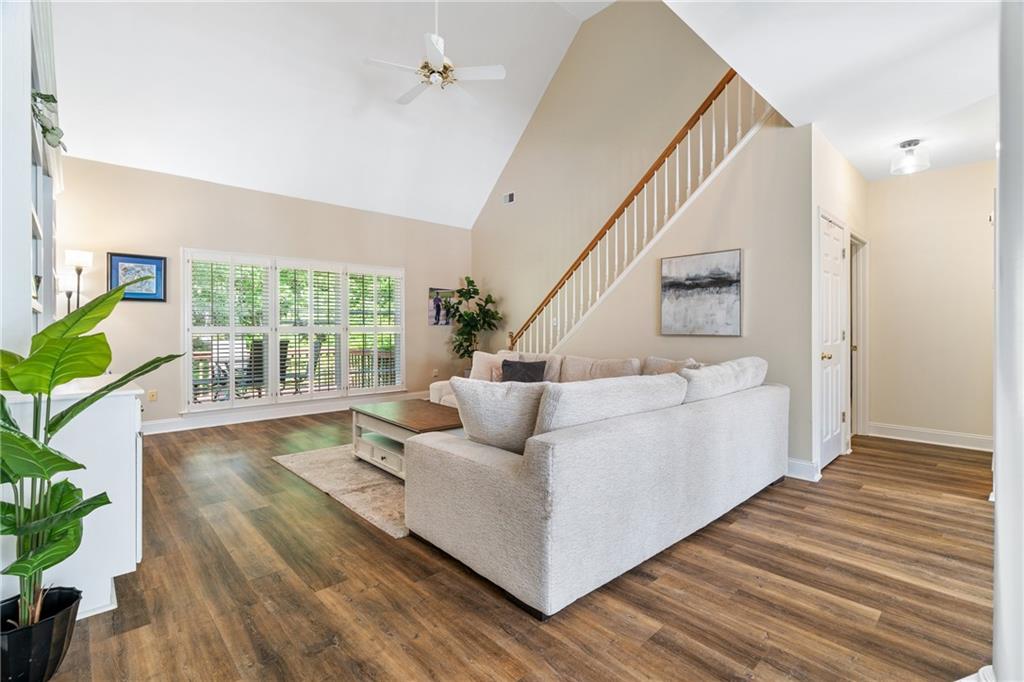 140 Graystone Terrace