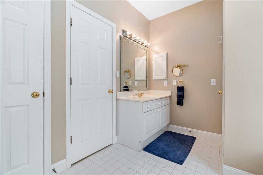 140 Graystone Terrace