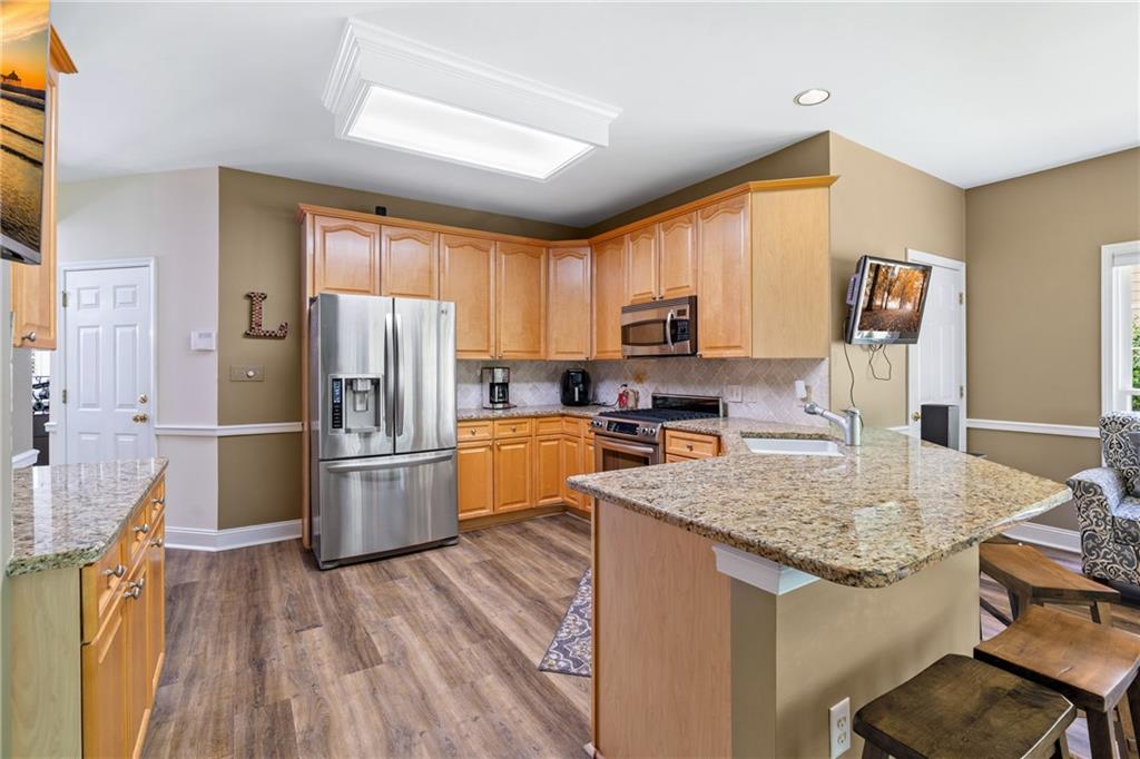 140 Graystone Terrace