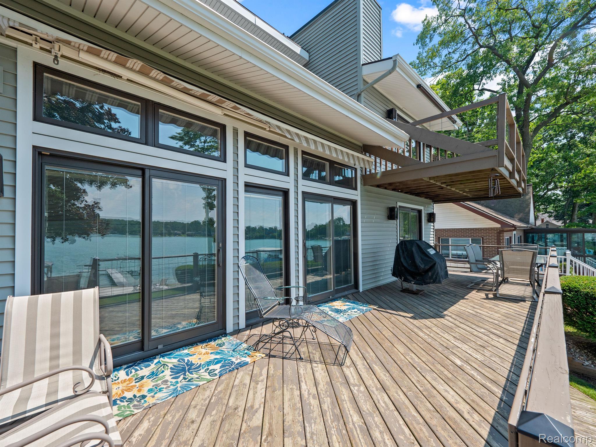 3225 WHITFIELD CRT
