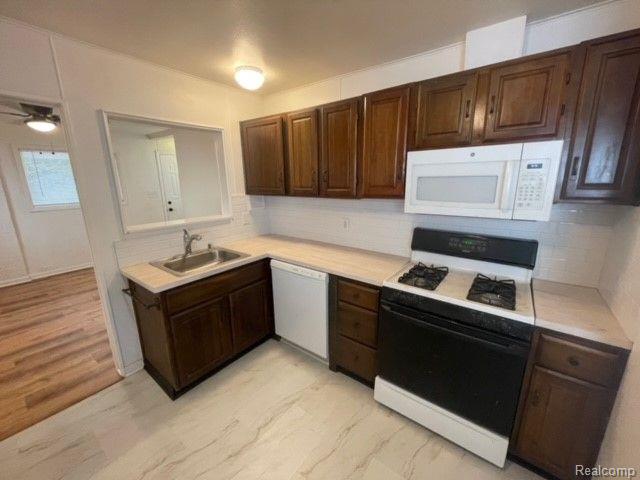 33 W STRATHMORE AVE
