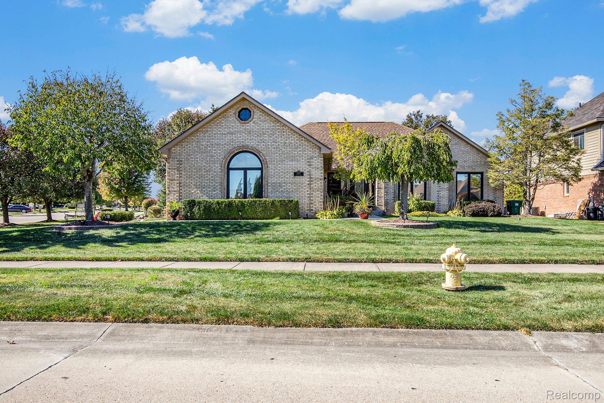54117 VERONA PARK DR