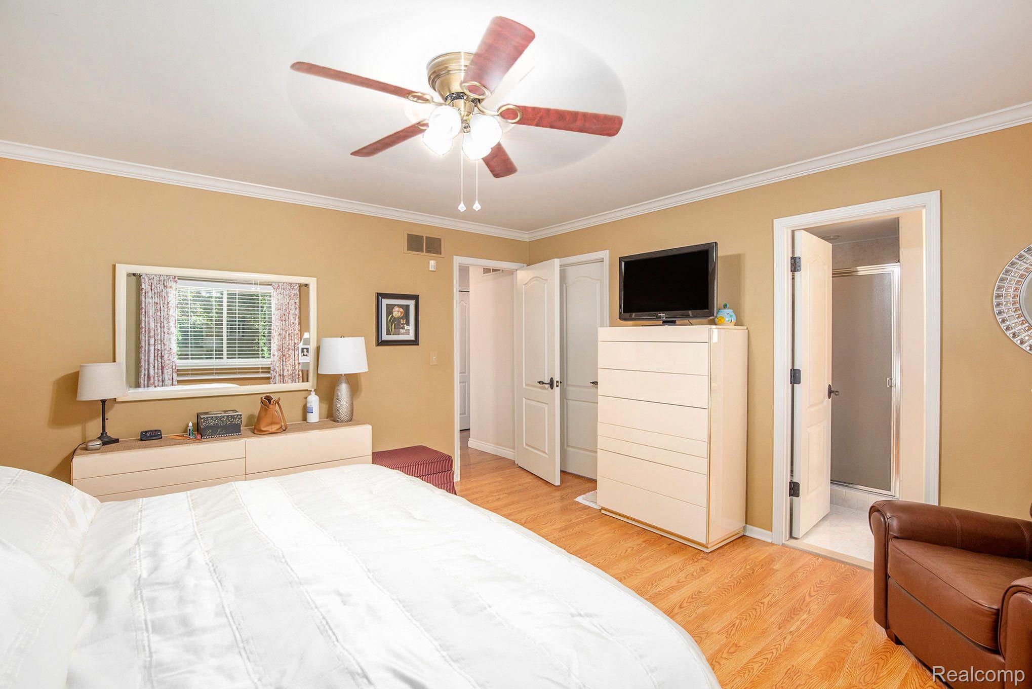 54117 VERONA PARK DR