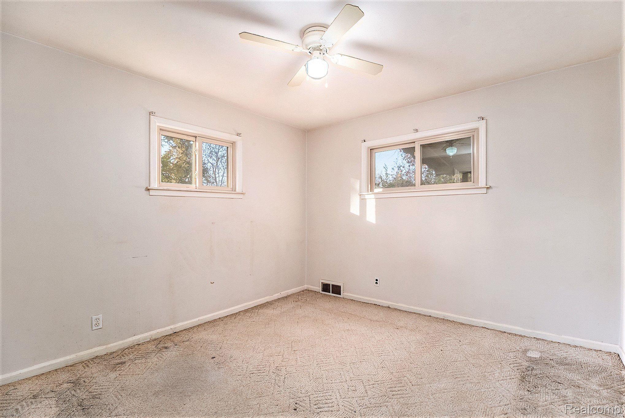 2903 MAPLEWOOD AVE
