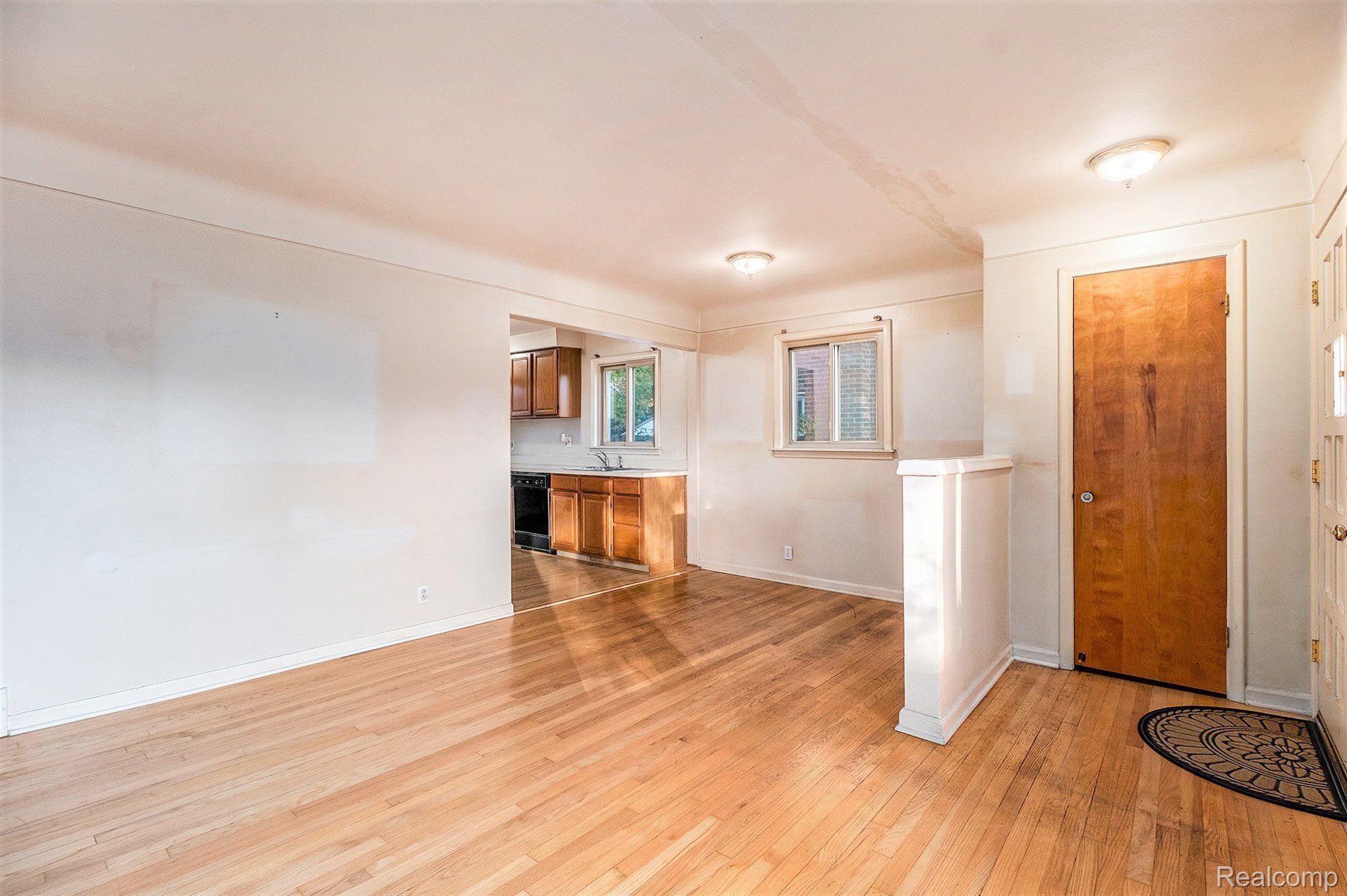 2903 MAPLEWOOD AVE