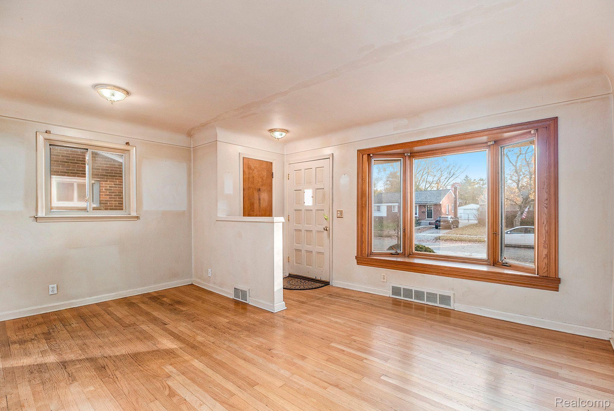 2903 MAPLEWOOD AVE