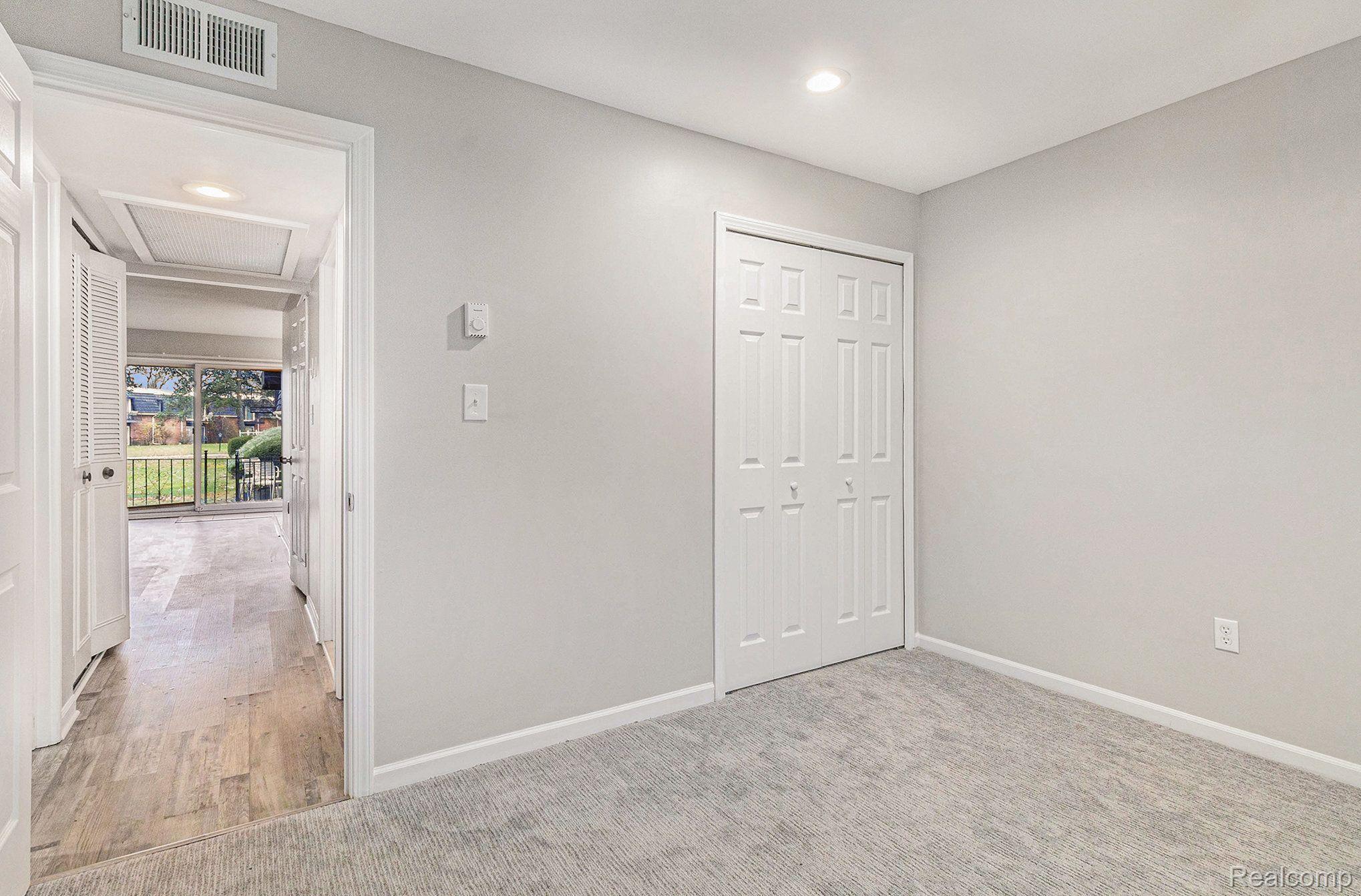1834 COLONIAL VILLAGE WAY 2