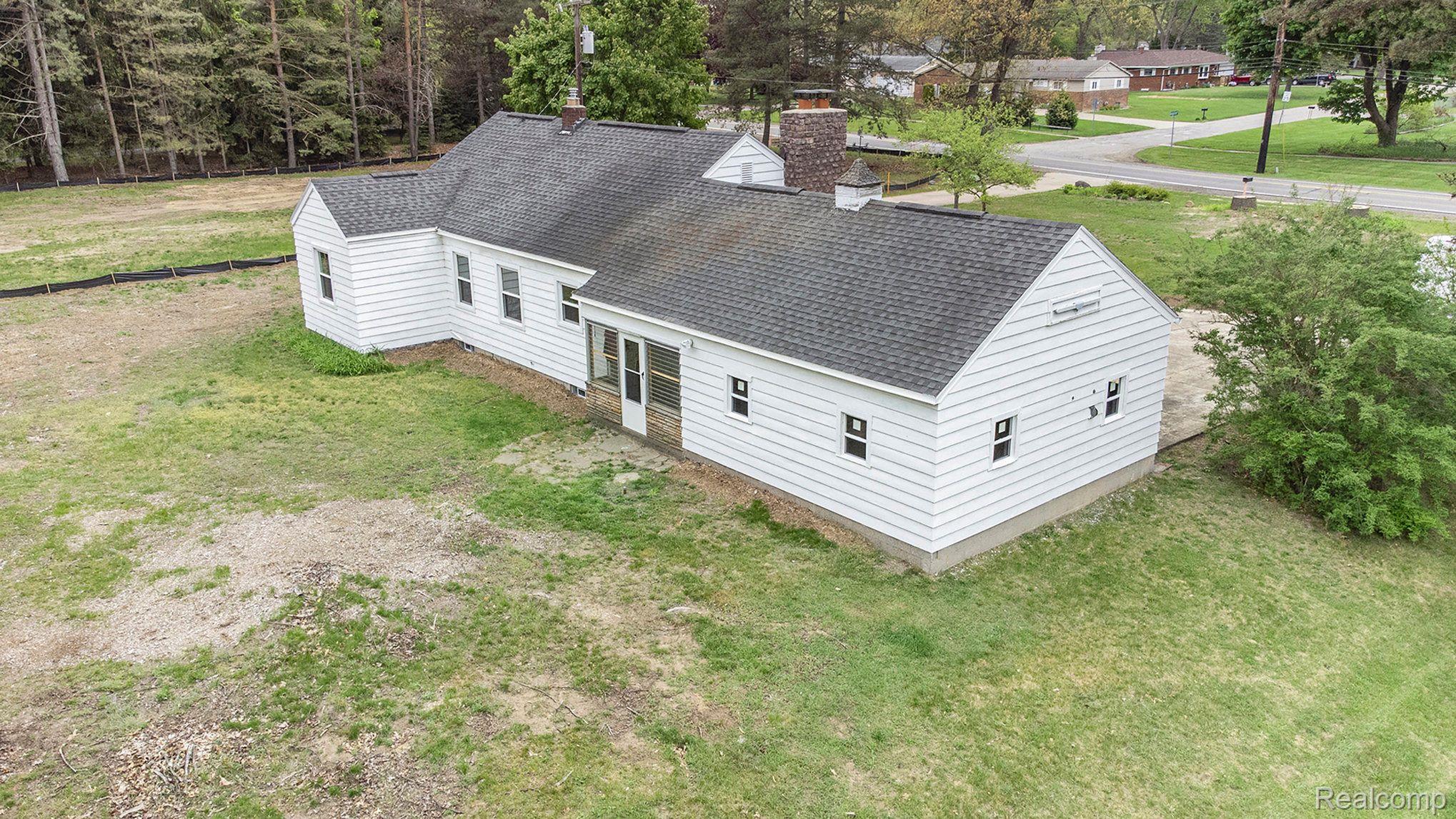 3701 CLINTONVILLE RD