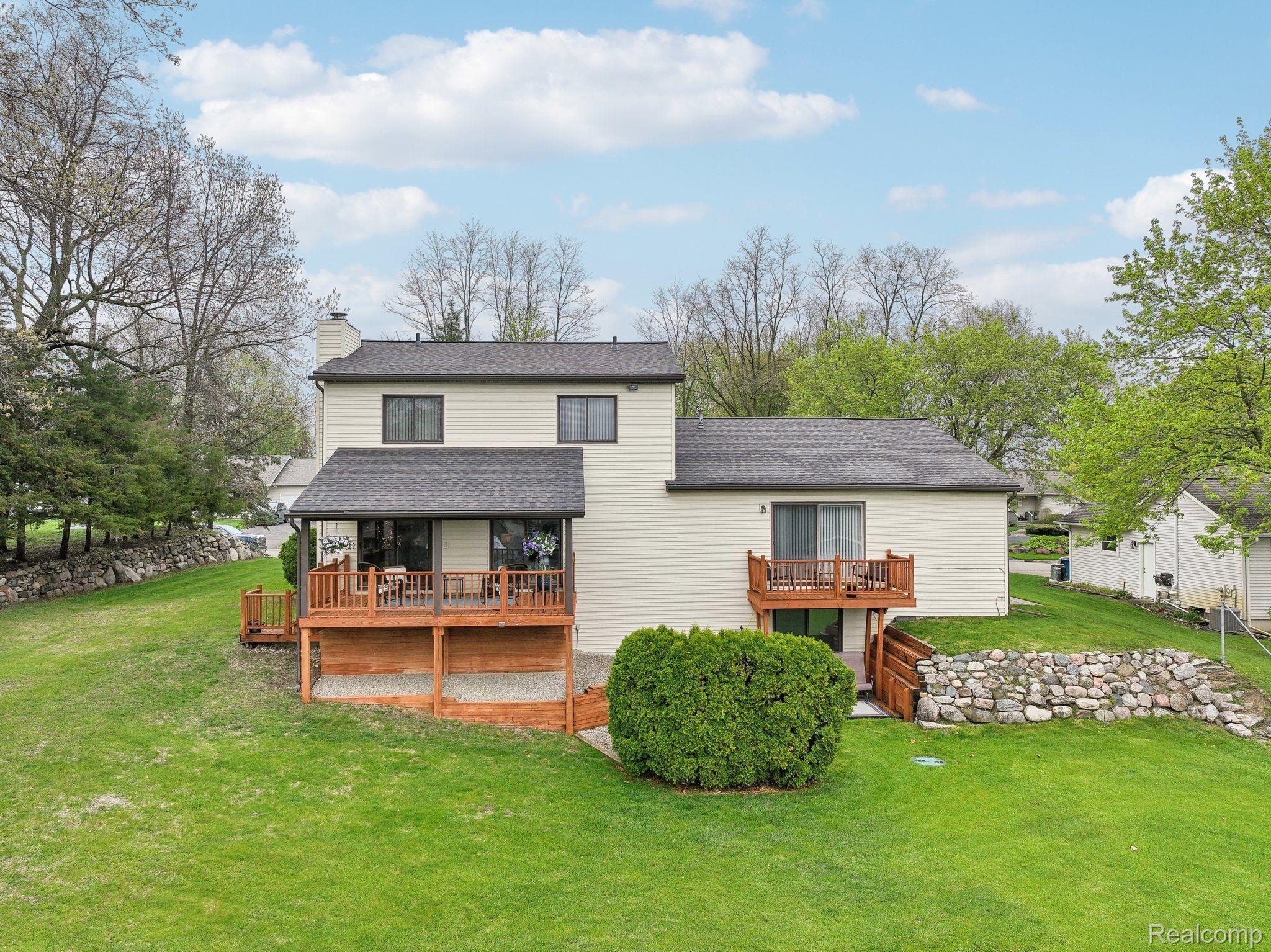 4630 PASTURE LN