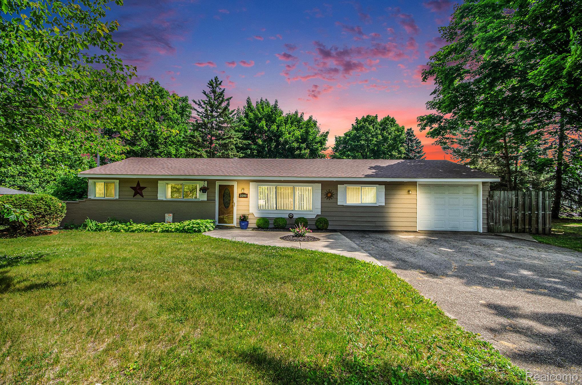 3200 Homestead Drive