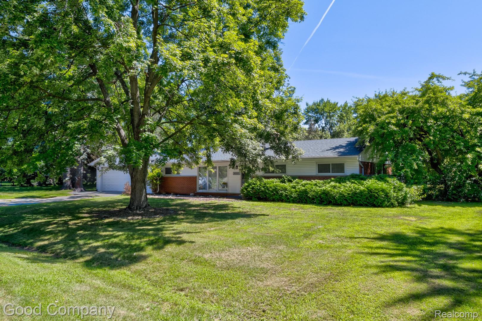 6327 Snow Apple Drive