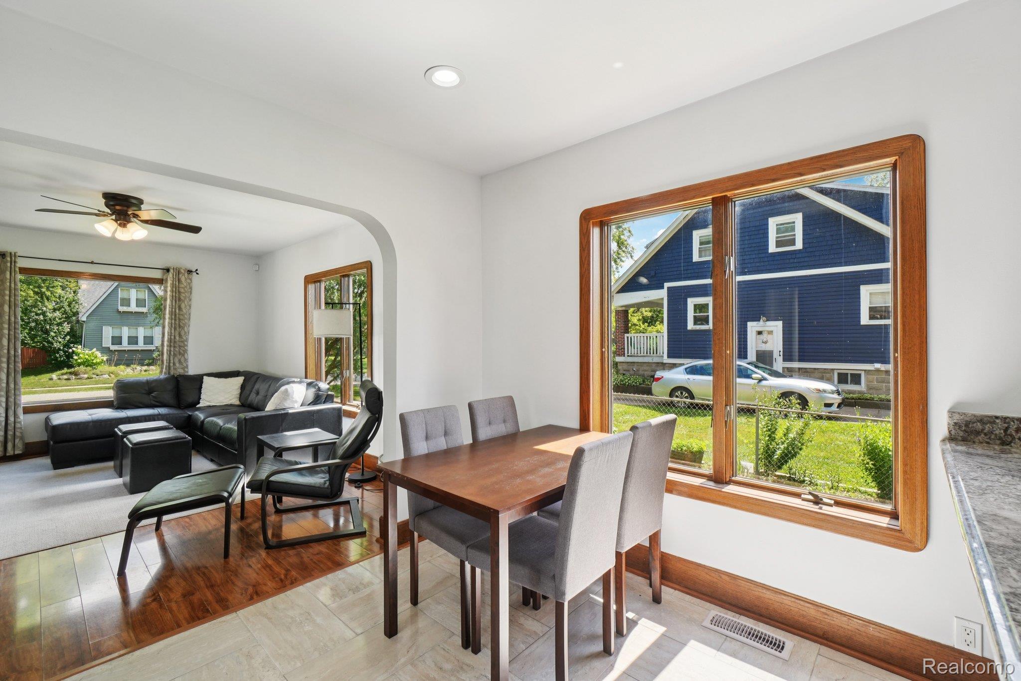 33 Goldner Avenue