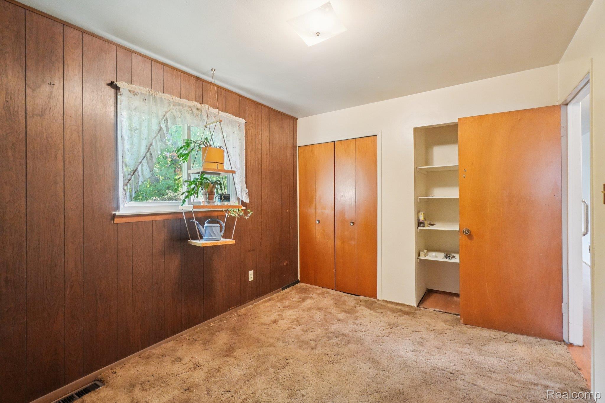 683 Clara Avenue