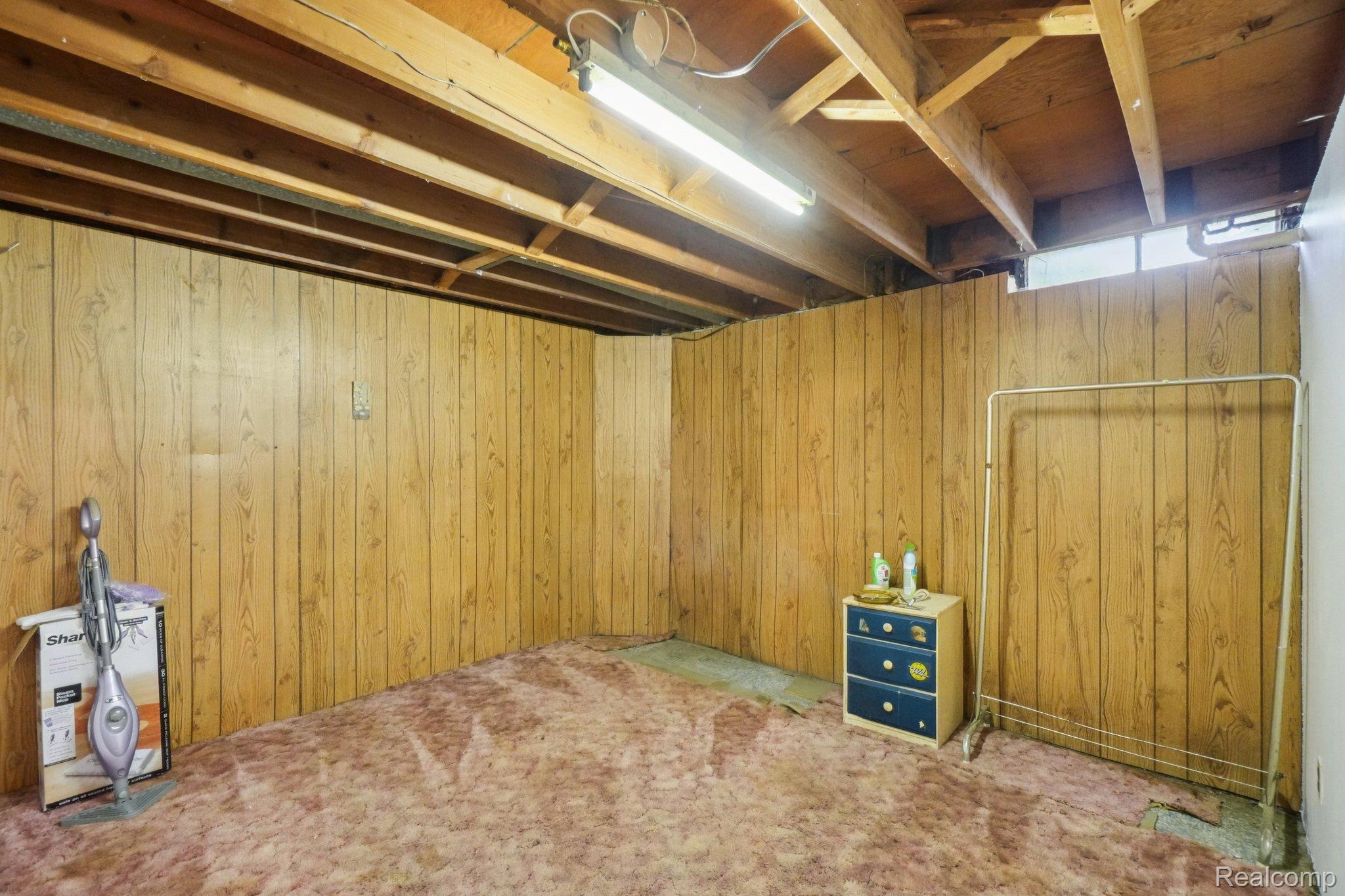 683 Clara Avenue