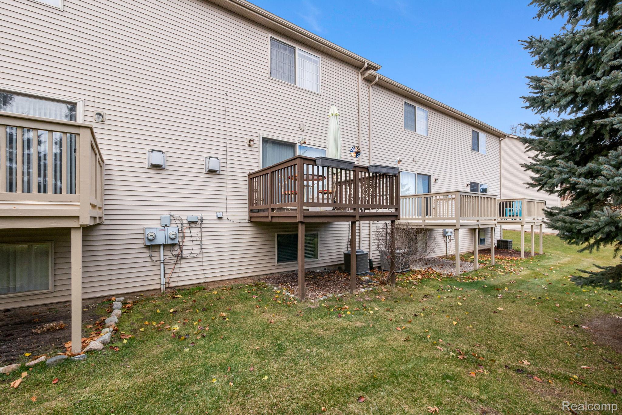 1295 Edelweiss Lane