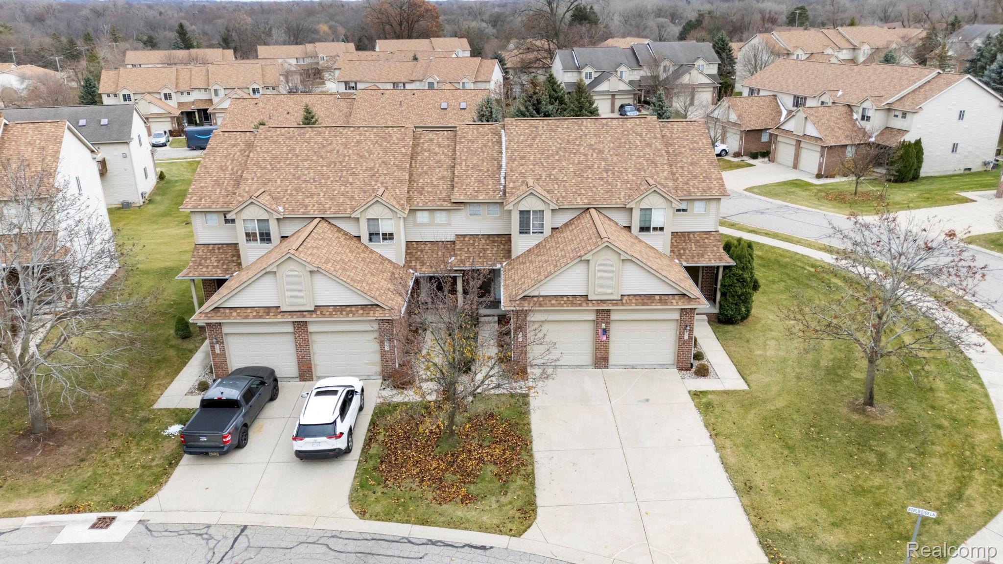 1295 Edelweiss Lane