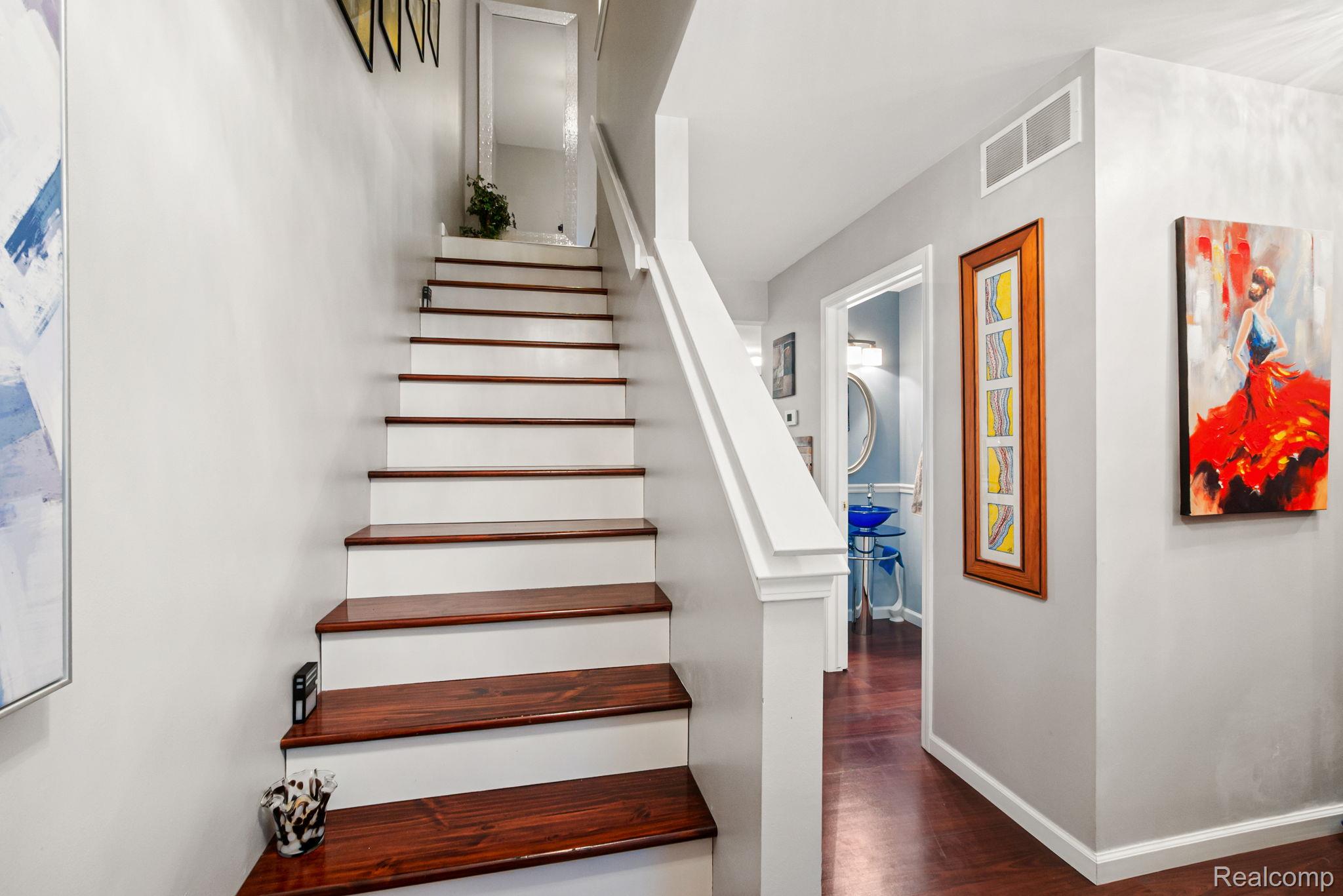 1295 Edelweiss Lane