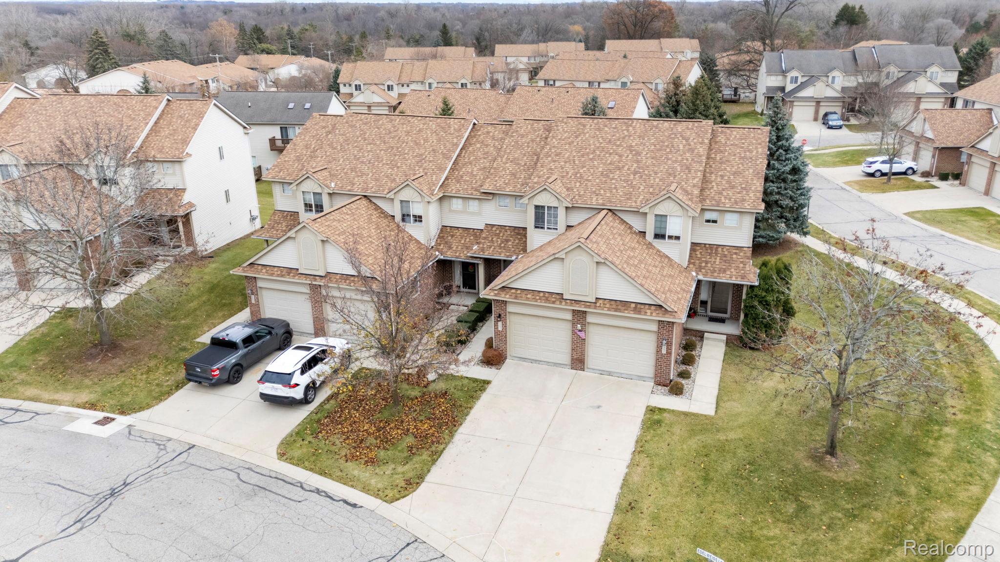 1295 Edelweiss Lane