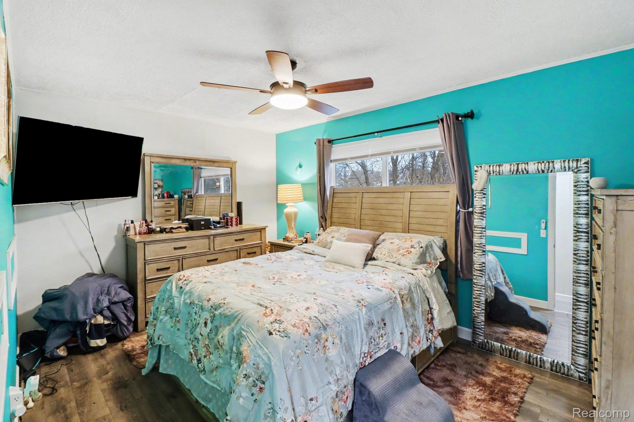845 Crescent Lake Road