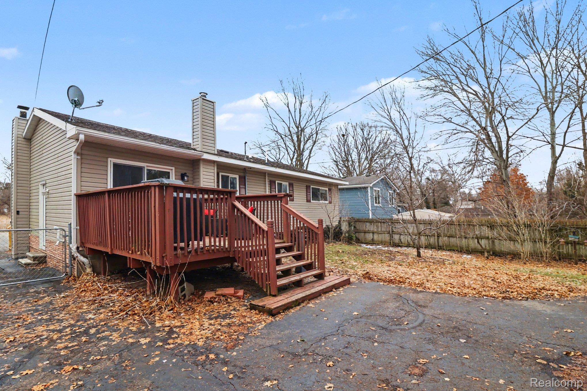 845 Crescent Lake Road