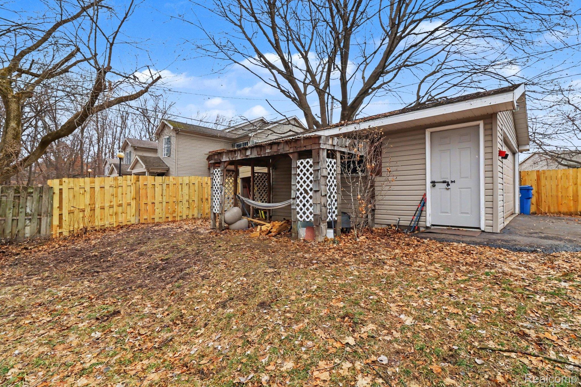 845 Crescent Lake Road