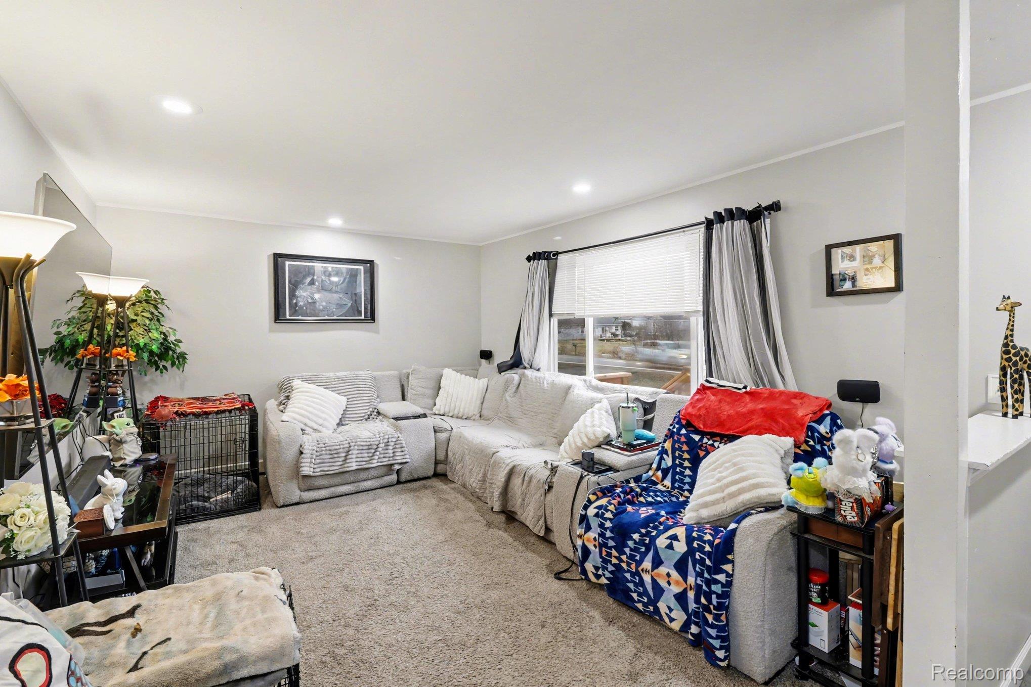 845 Crescent Lake Road