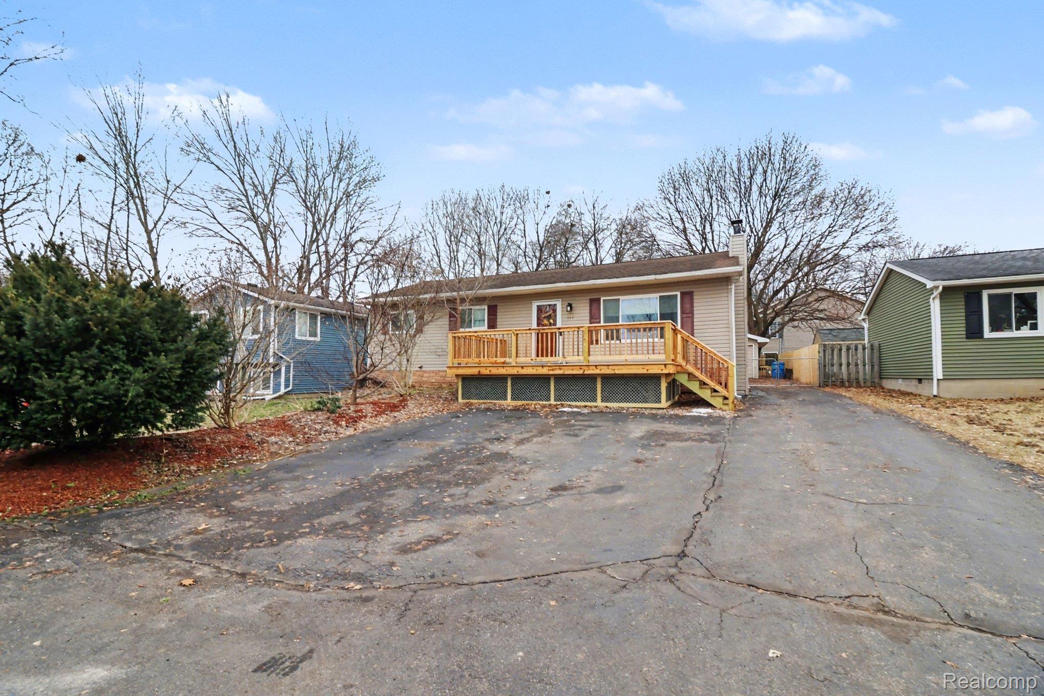 845 Crescent Lake Road