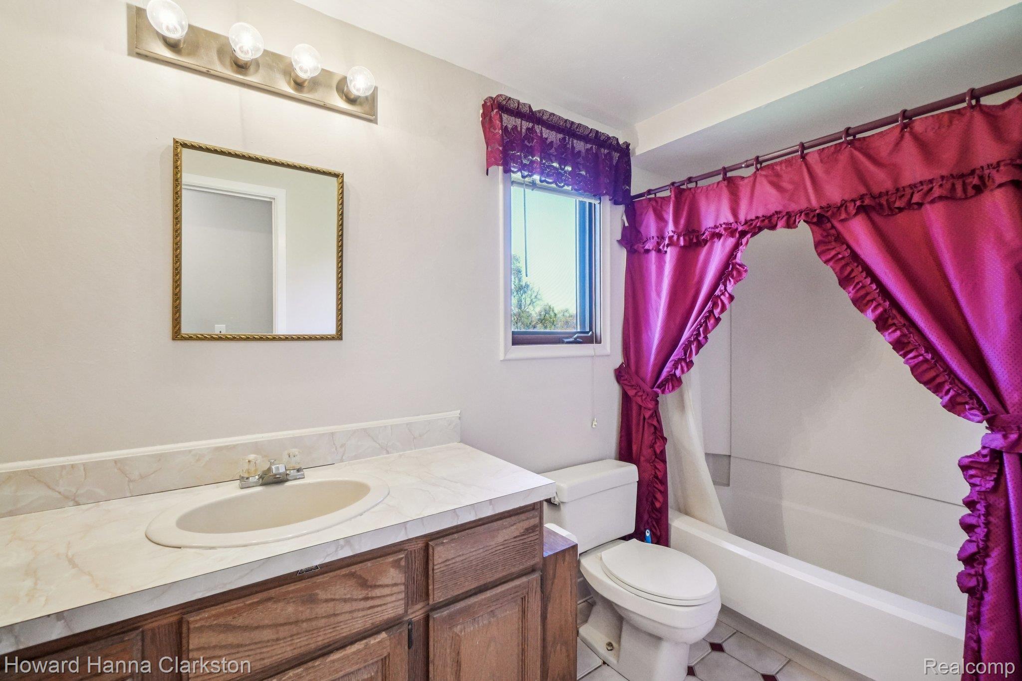 149 N Williams Lake Road