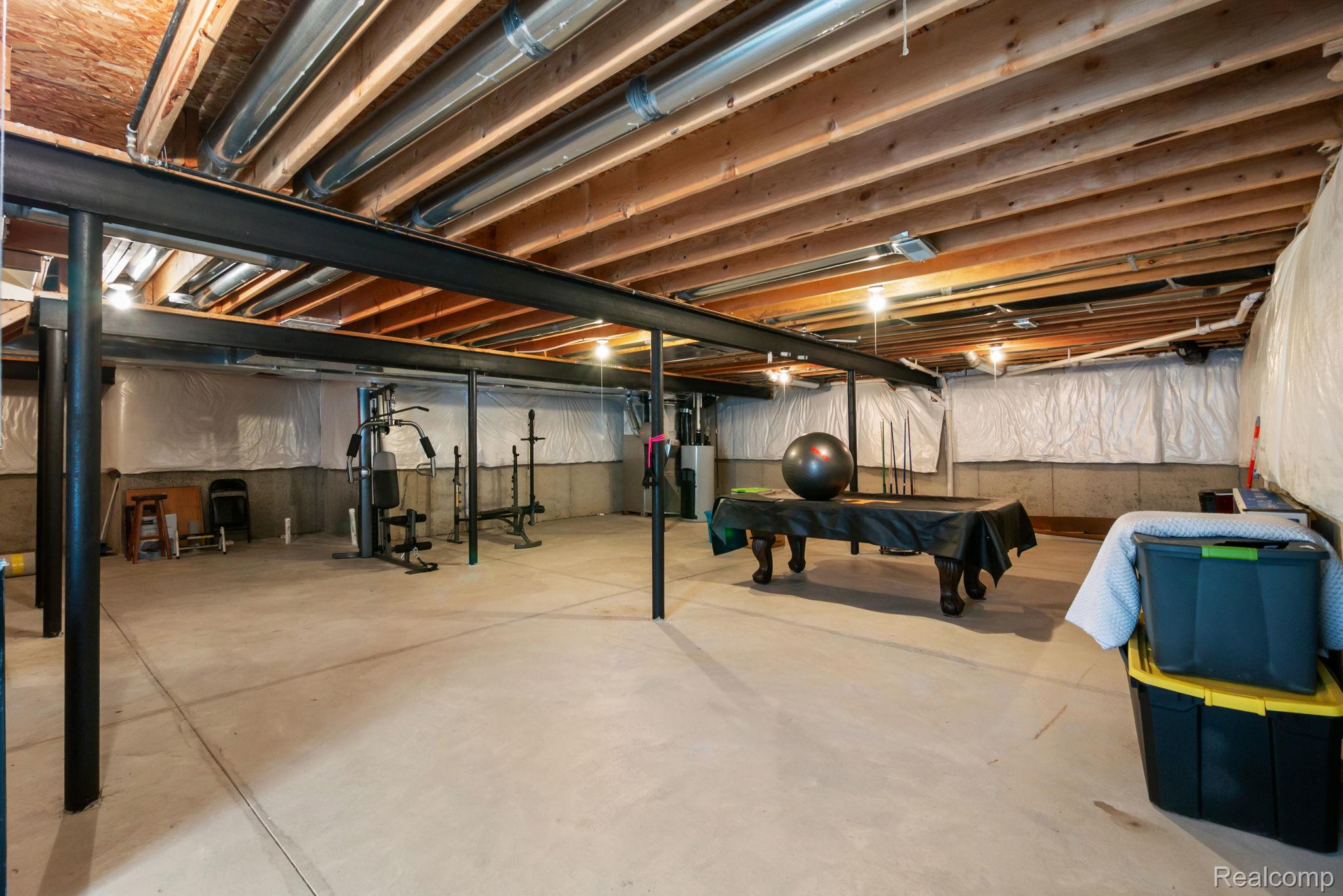 2495 Knollwood Drive