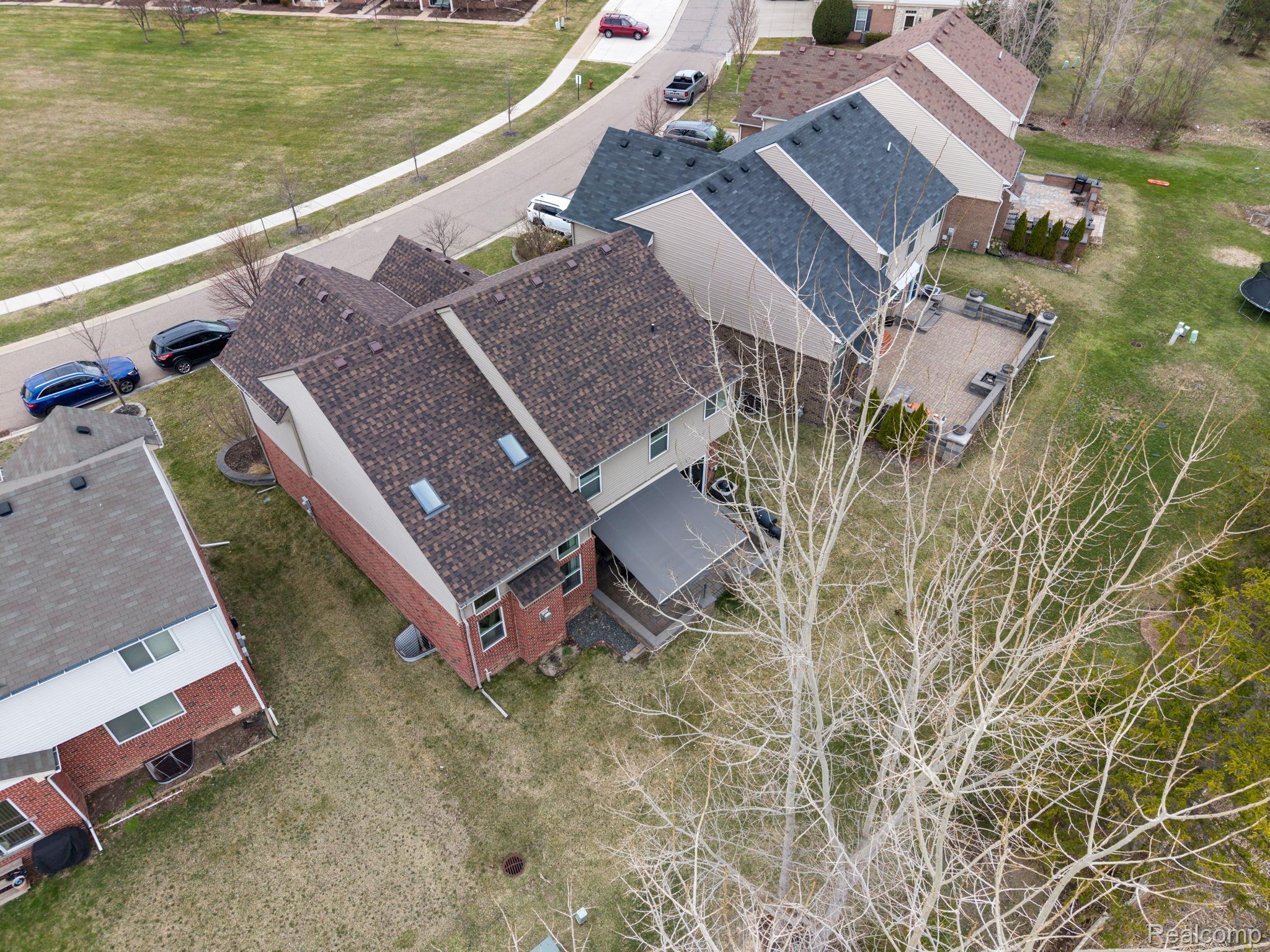 2495 Knollwood Drive