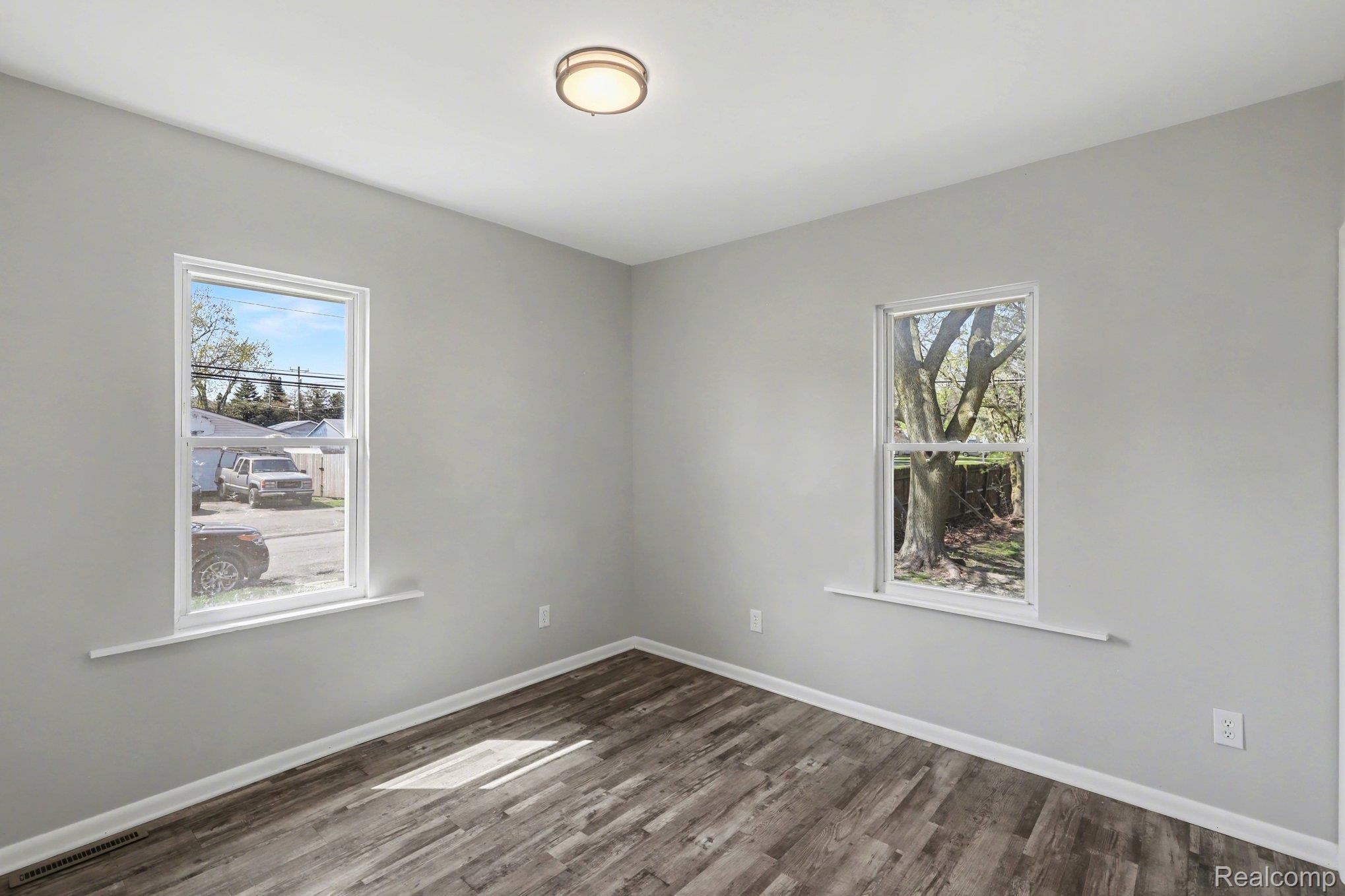 5200 HATCHERY Road