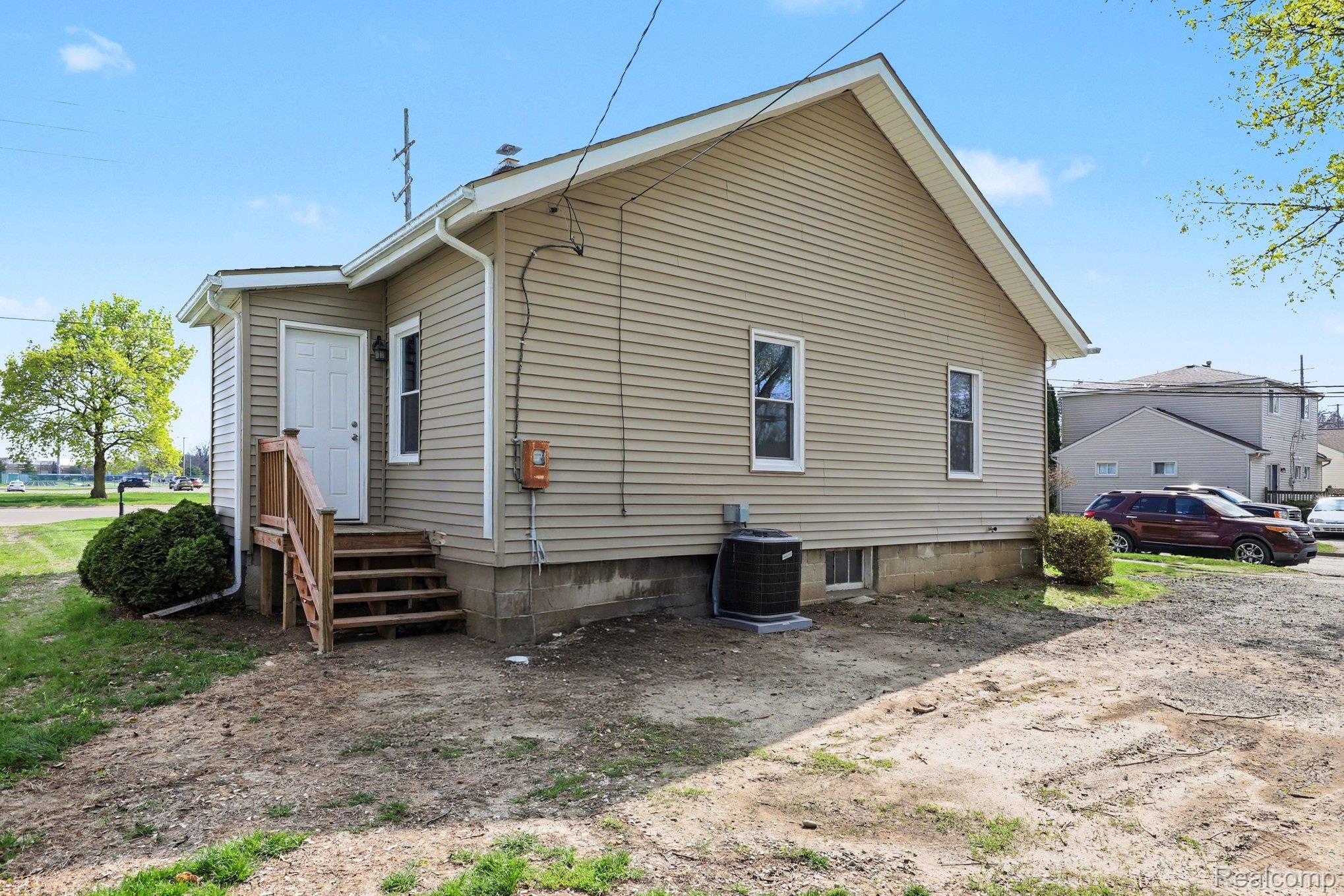 5200 HATCHERY Road
