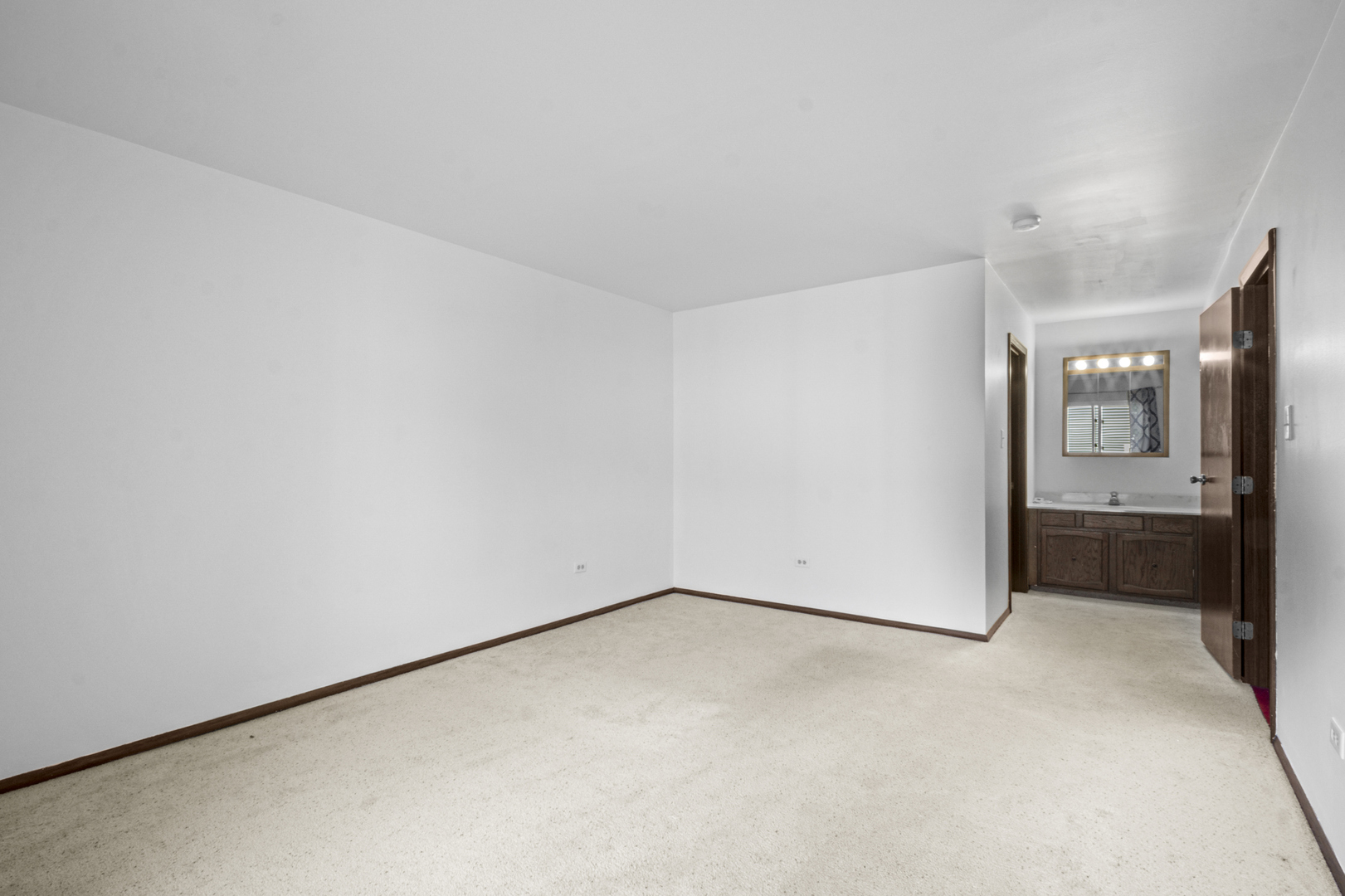 2248 N Baldwin Way Unit: 6B