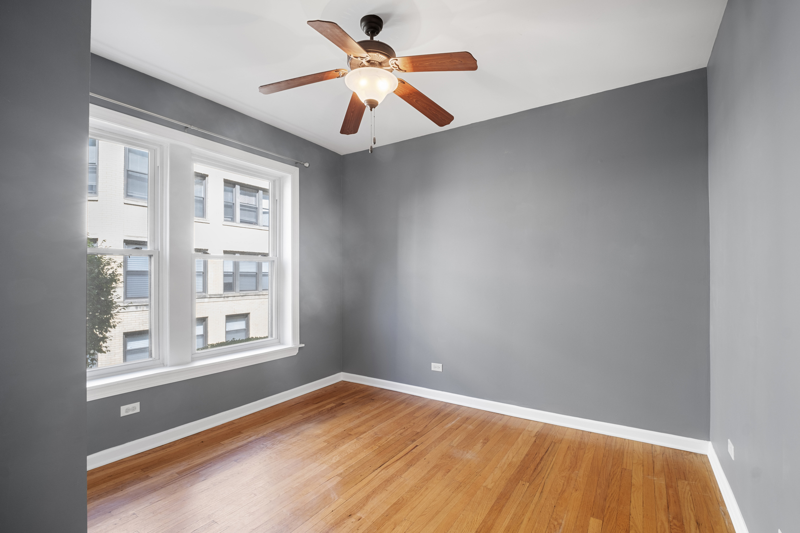 5227 S Drexel Avenue Unit: 1