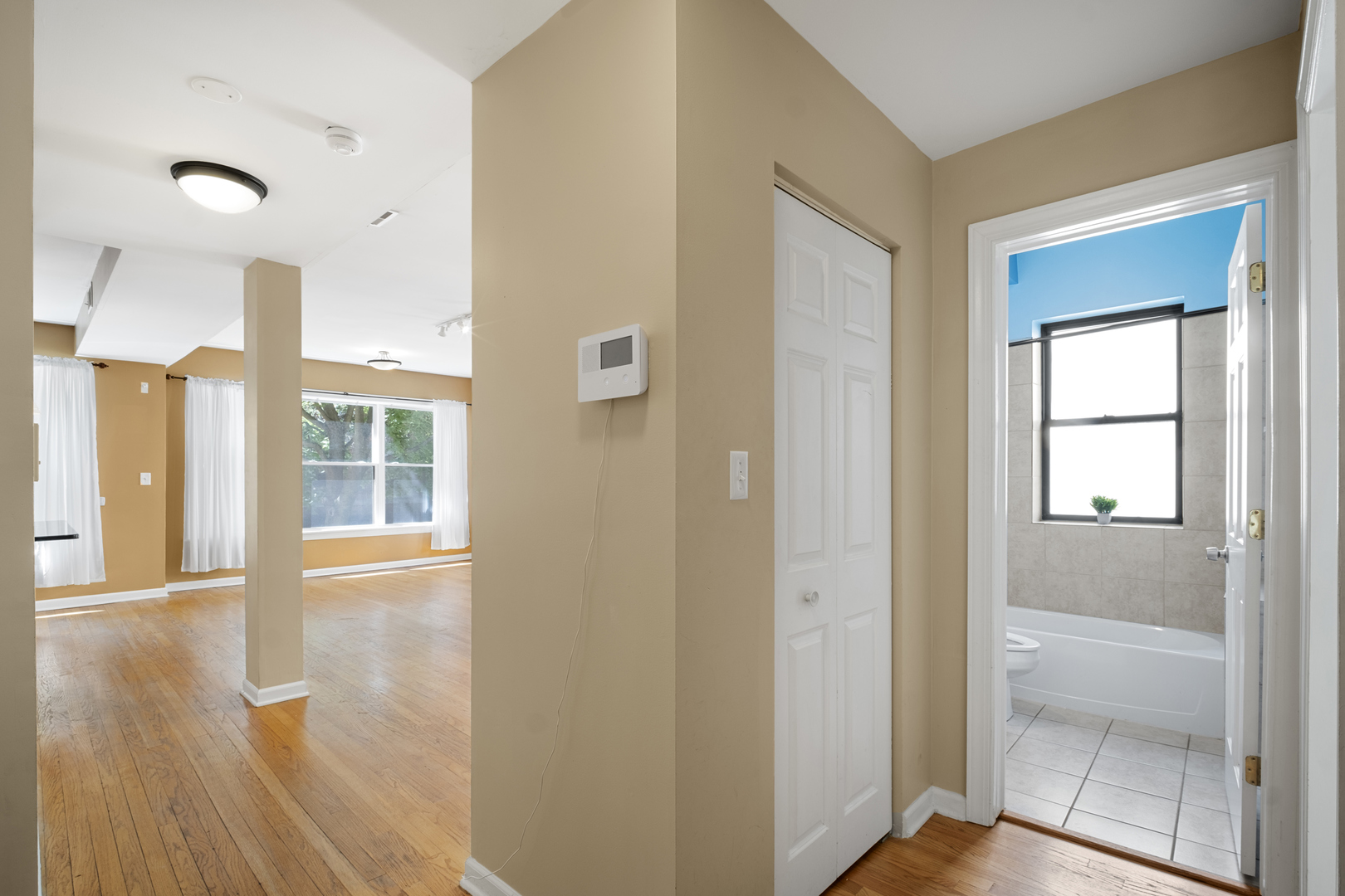 5227 S Drexel Avenue Unit: 1
