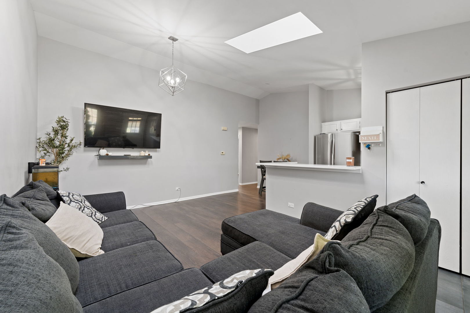 3120 Lynette Lane