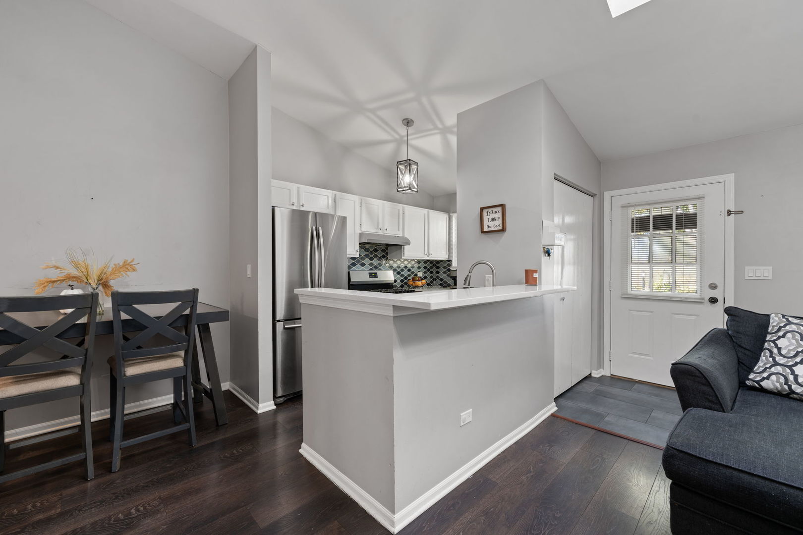 3120 Lynette Lane