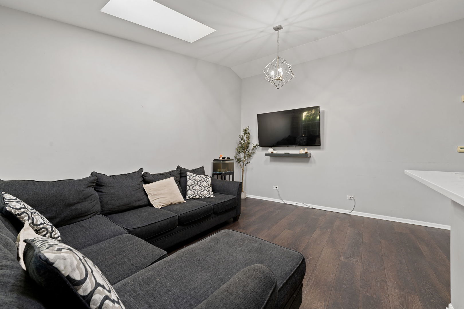 3120 Lynette Lane