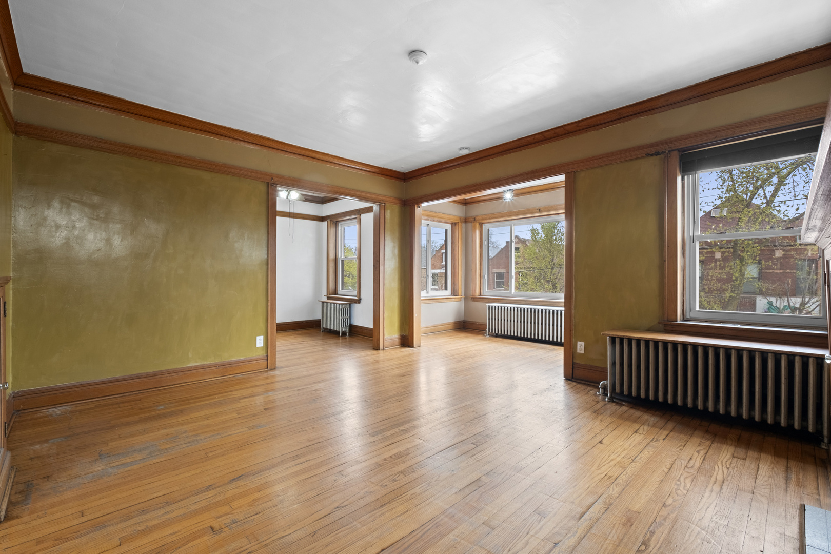 4135 W 31st Street