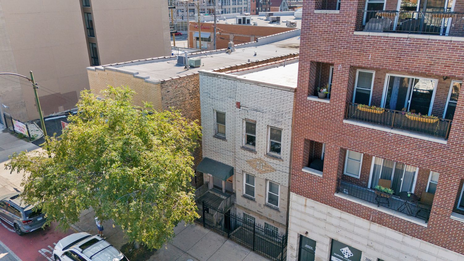 2014 N Western Avenue