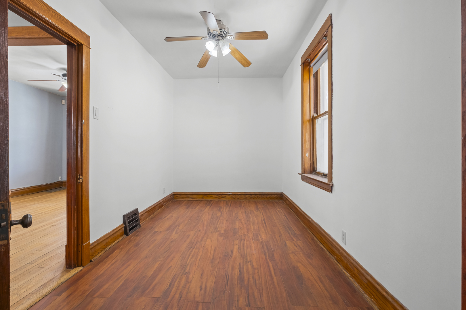 2219 S 60th Court
