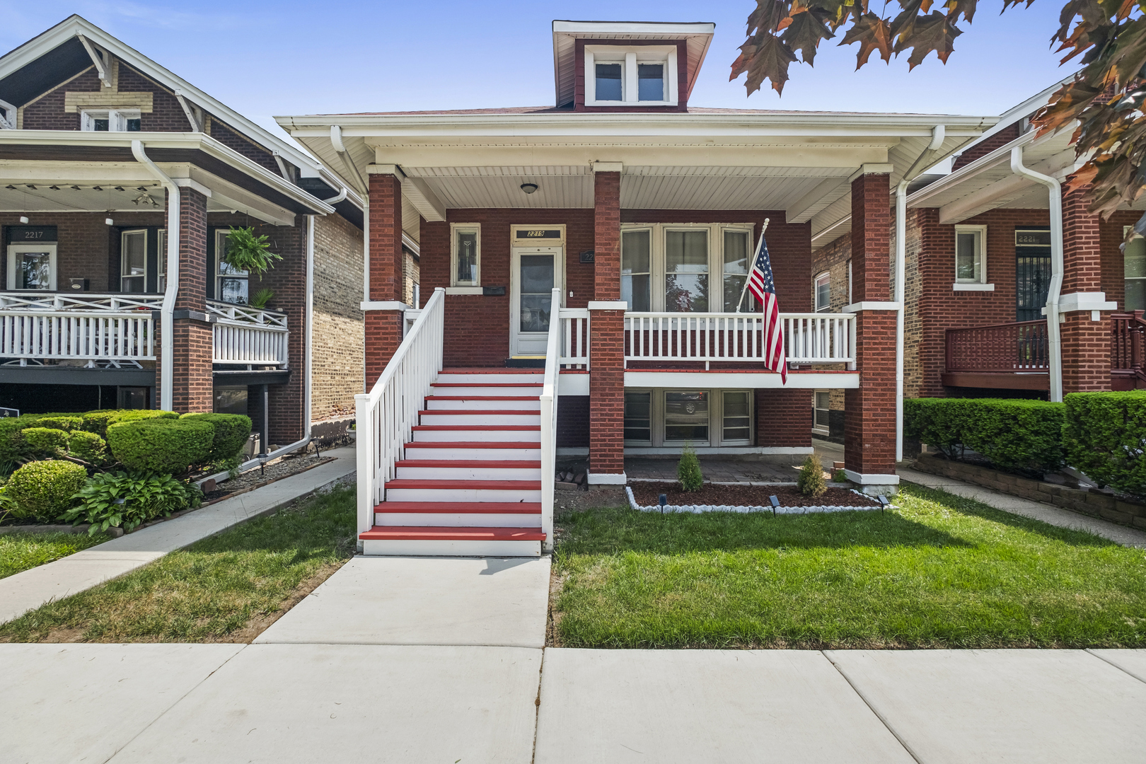 2219 S 60th Court