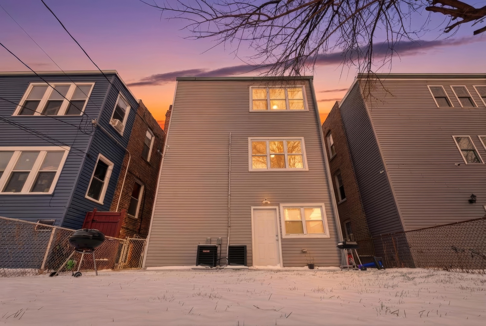 2118 S 59th Avenue