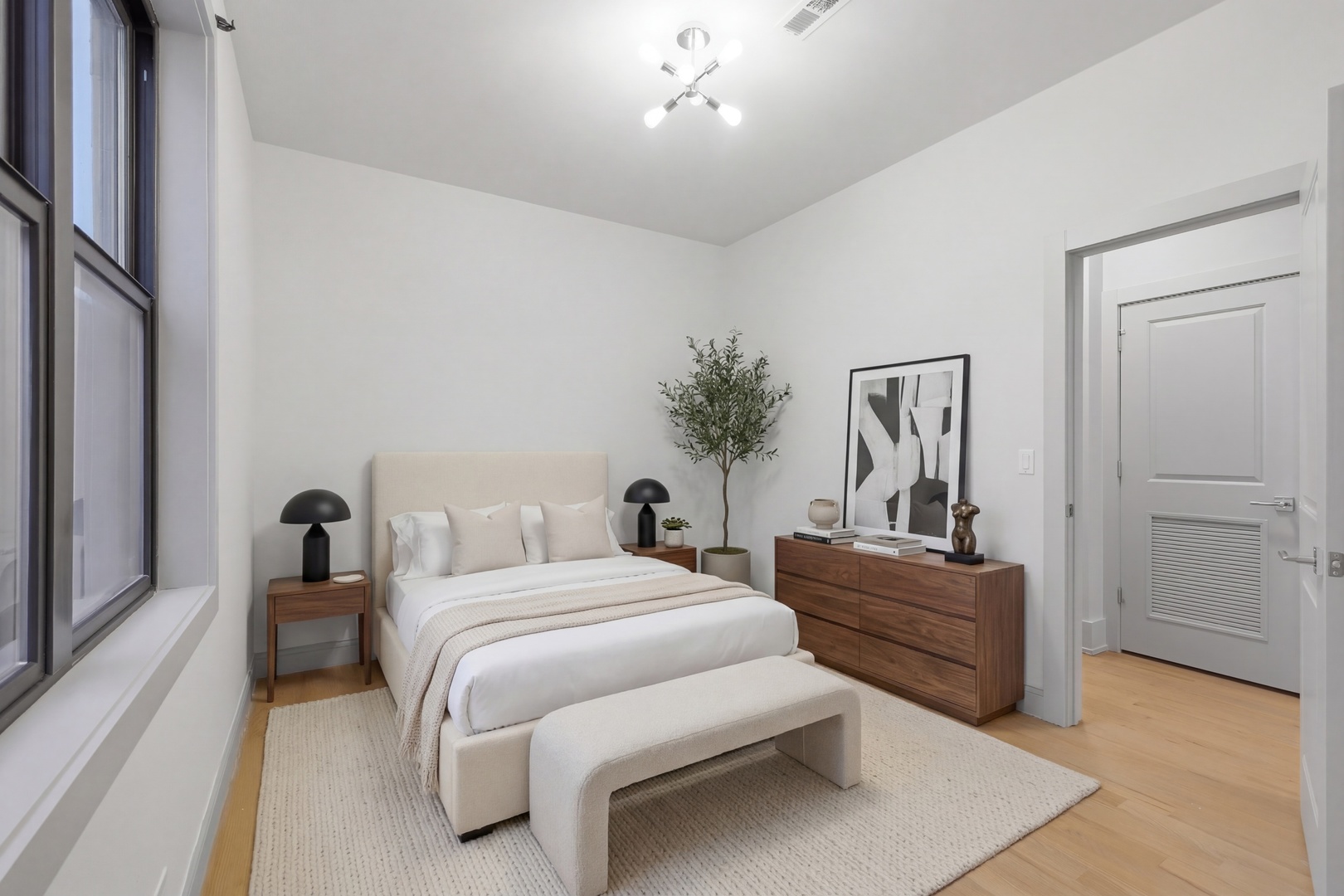 4226 S Ellis Avenue Unit: 4S